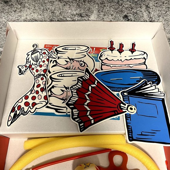 Dr. Suess Cat in the Hat I Can Do That Game 100% Complete - Picture 5 of 8